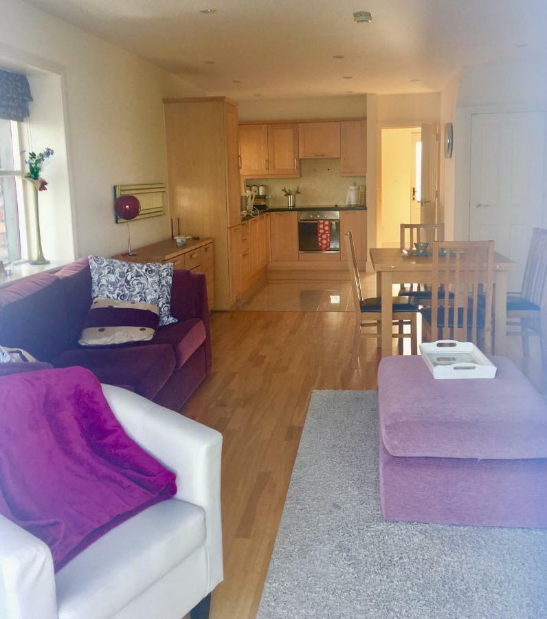 Curlew Apartment Knights Town Εξωτερικό φωτογραφία