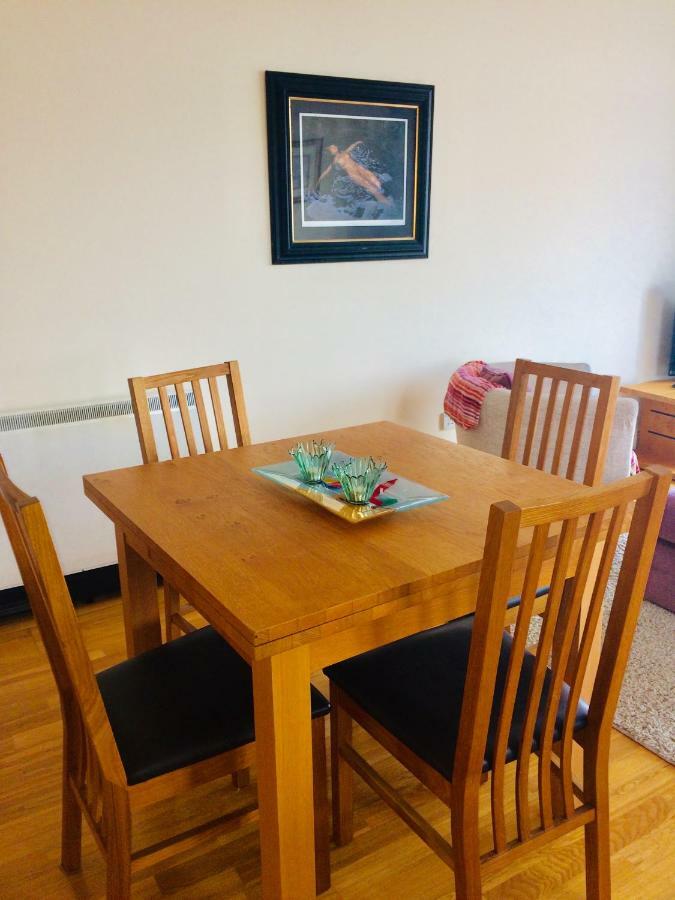 Curlew Apartment Knights Town Εξωτερικό φωτογραφία